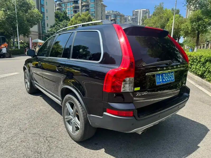 2011 Volvo XC90 2.5T R-Design — миниатюра 5