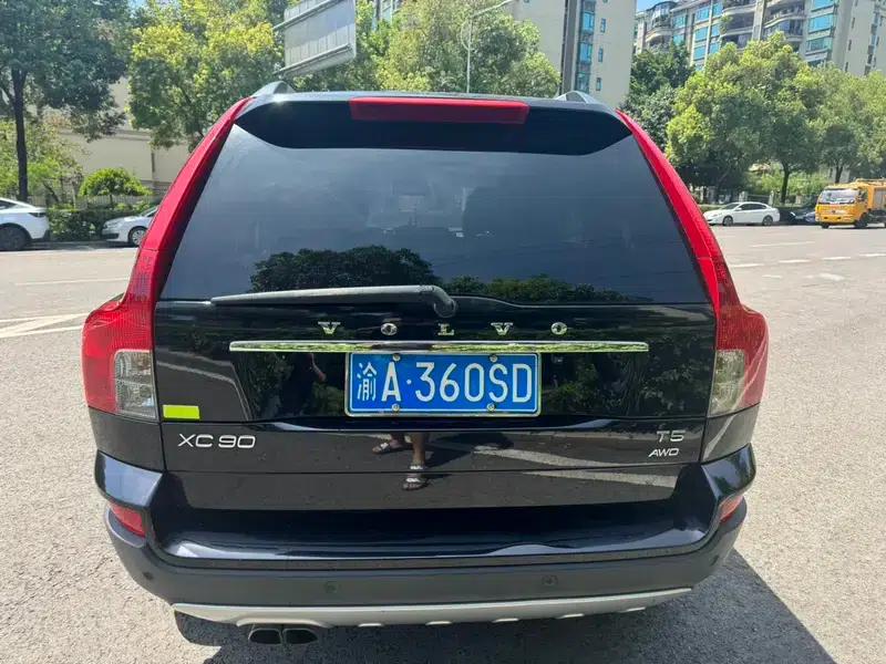 2011 Volvo XC90 2.5T R-Design — миниатюра 6