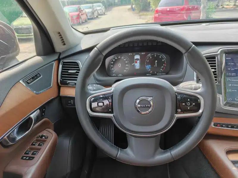 2018 Volvo XC90 T6 Smart Edition 7-seater — миниатюра 13