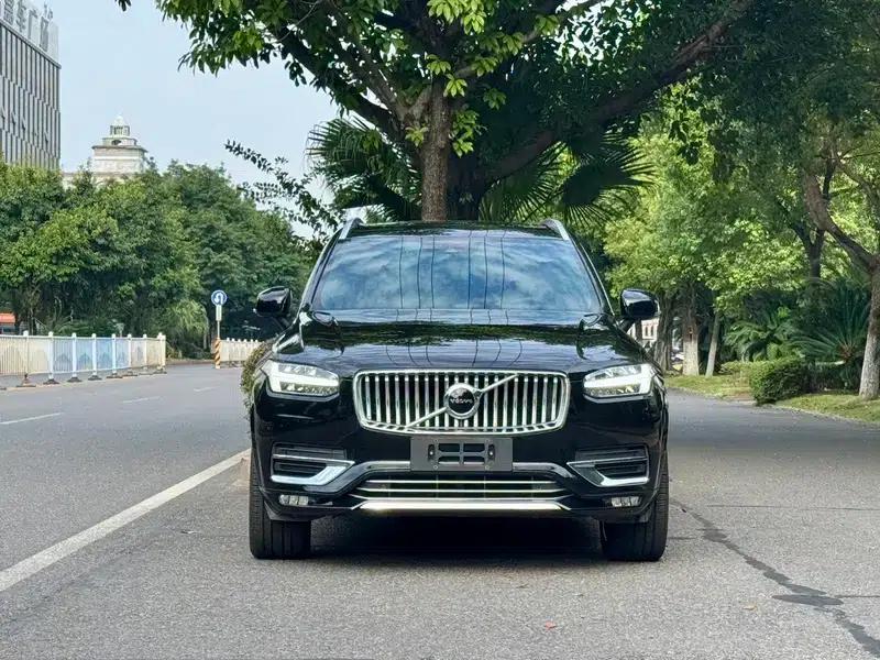 2021 Volvo XC90 B5 Smart Luxury Edition 7-seater — миниатюра 2