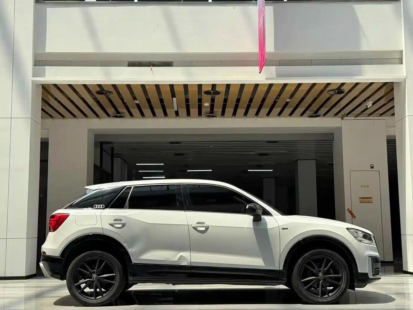 Audi Q2L 2020 35 TFSI Progressive Dynamic Edition — миниатюра 4