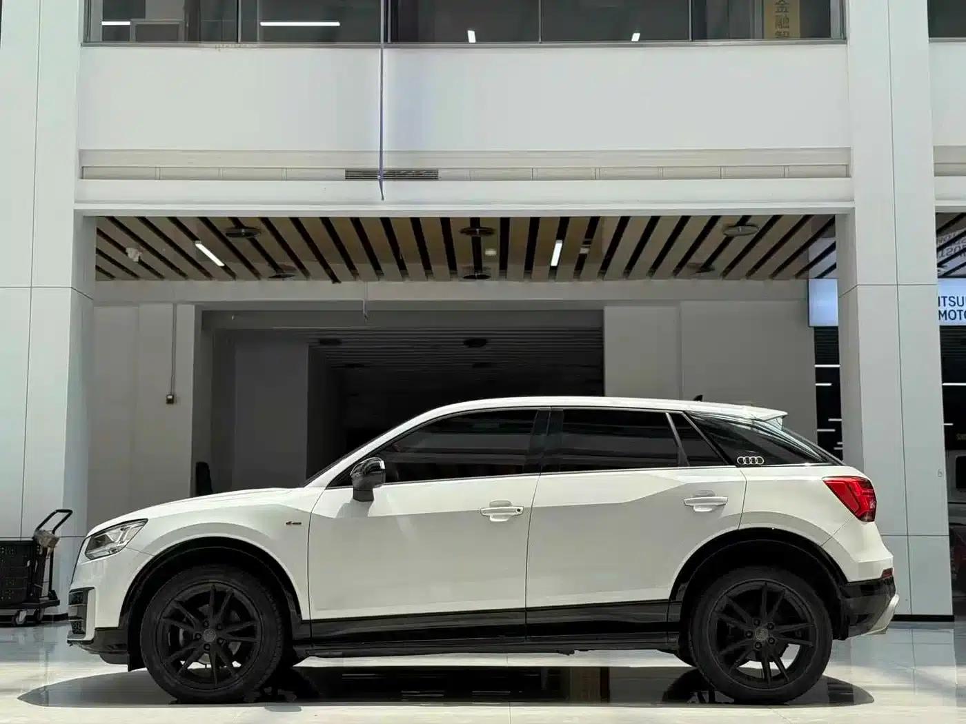 Audi Q2L 2020 35 TFSI Progressive Dynamic Edition — миниатюра 8
