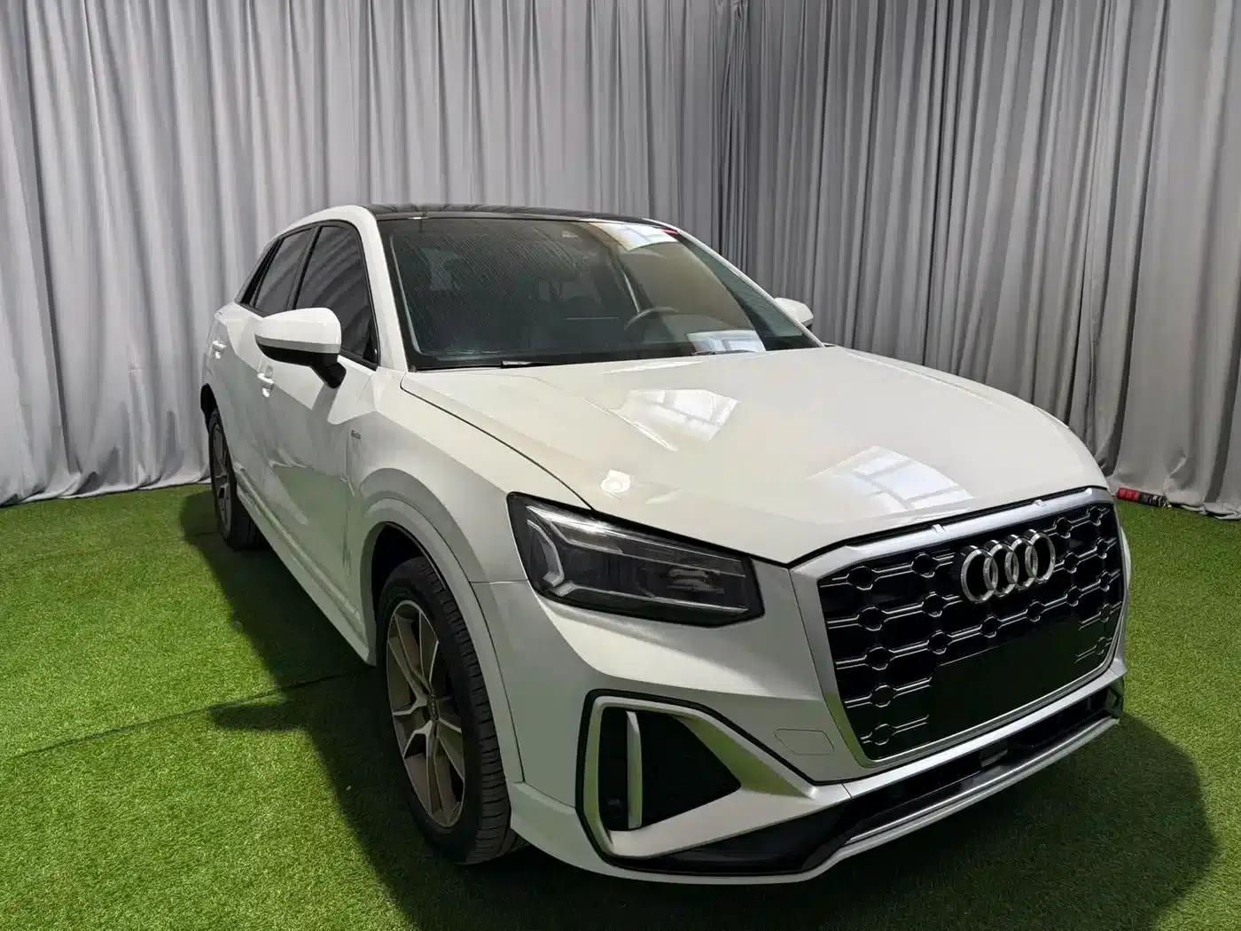 Audi Q2L 2022 35 TFSI Fashion Dynamic Edition — миниатюра 2