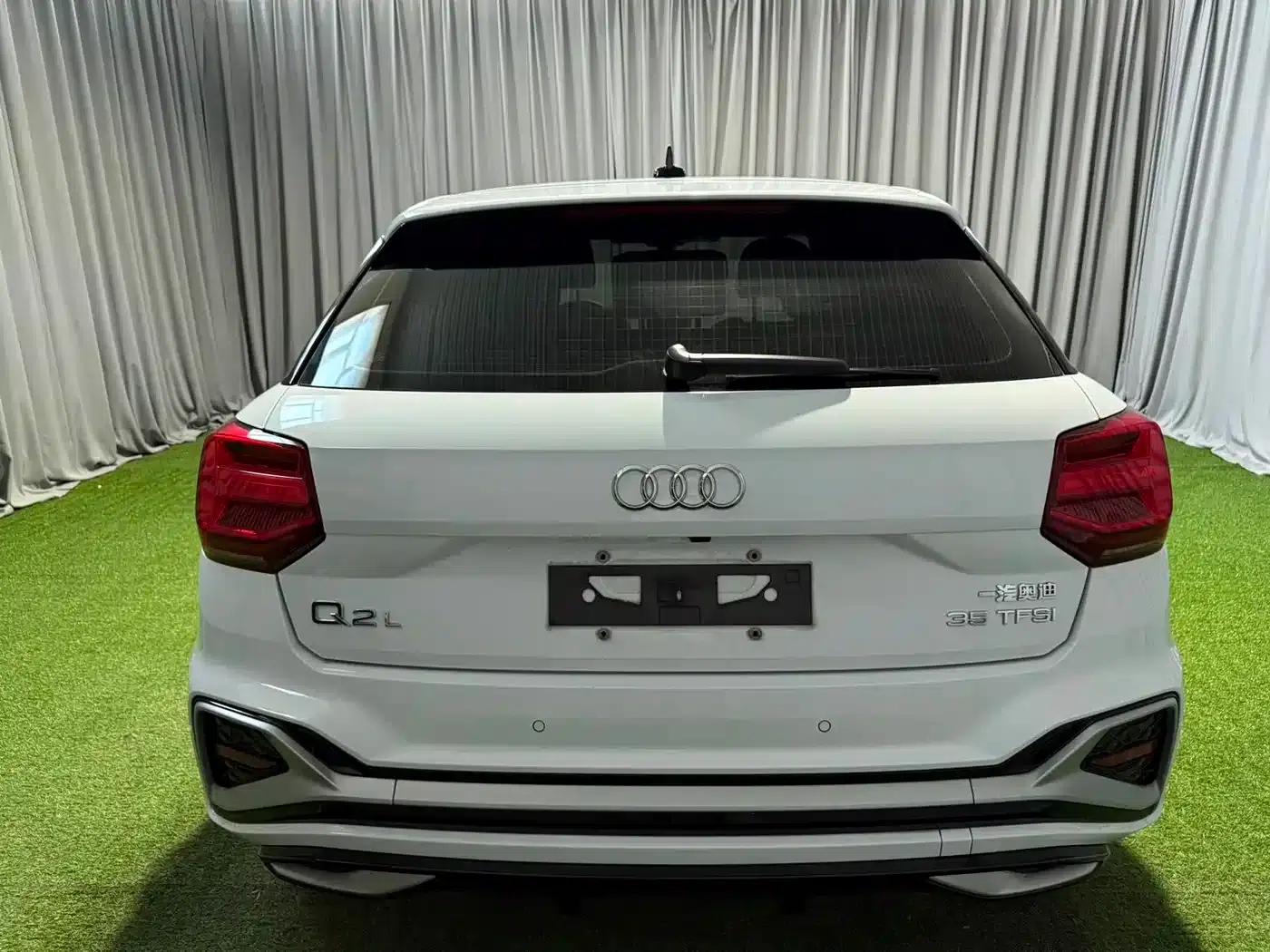 Audi Q2L 2022 35 TFSI Fashion Dynamic Edition — миниатюра 4