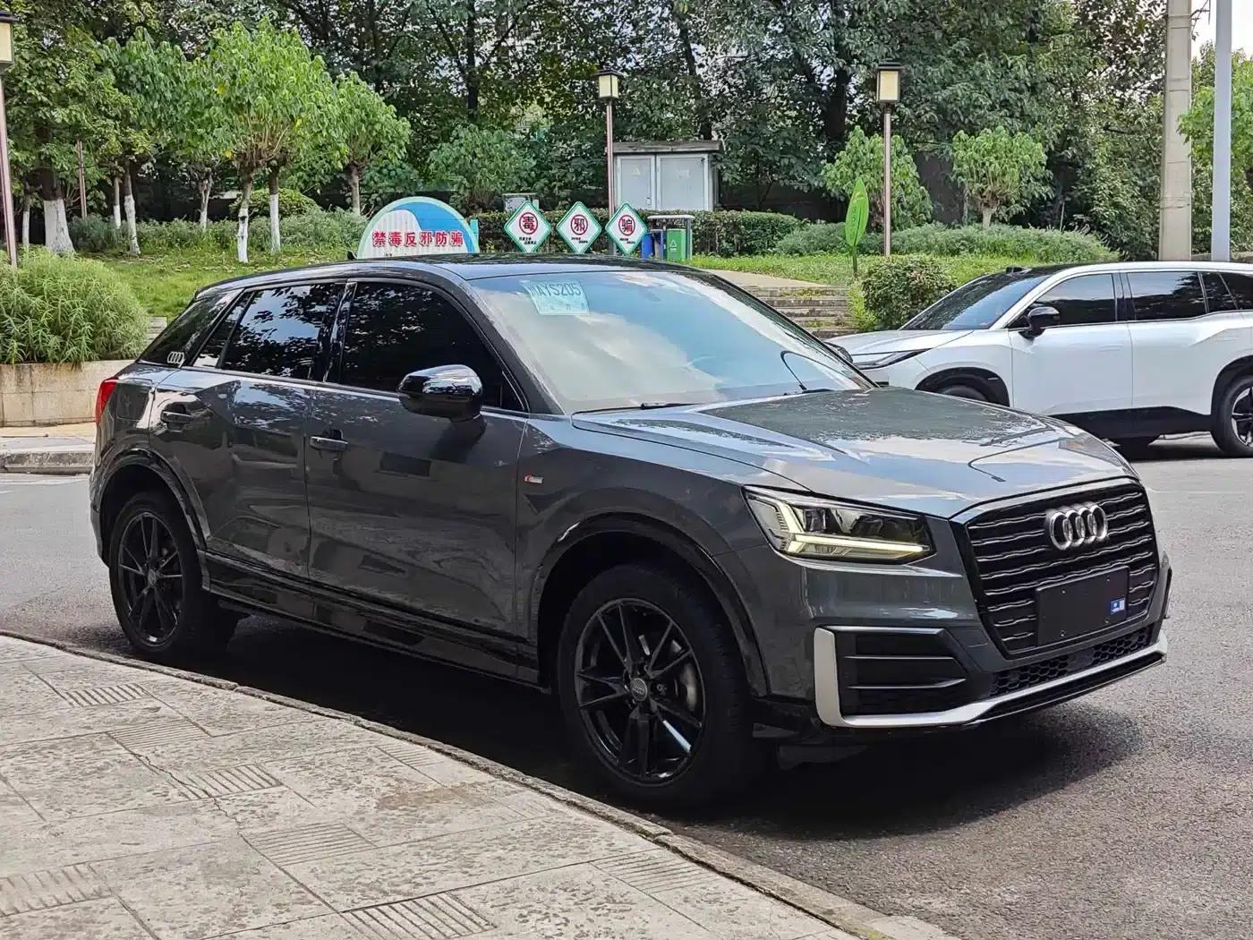 Audi Q2L 2021 35 TFSI Fashion Dynamic Edition — миниатюра 3