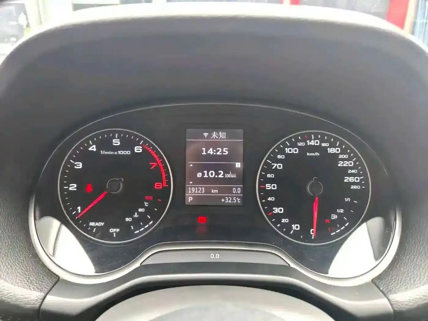 Audi Q2L 2018 35 TFSI Launch Edition (China VI Emission Standard) — миниатюра 4