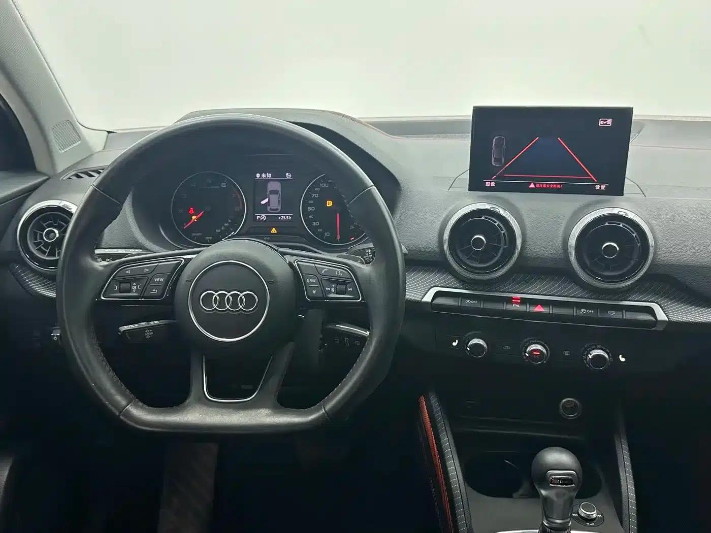 Audi Q2L 2022 35 TFSI Progressive Dynamic Edition — миниатюра 11