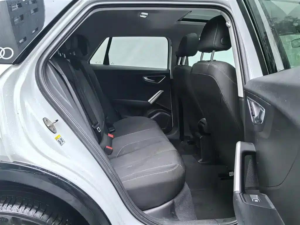 Audi Q2L 2020 35 TFSI Progressive Dynamic Edition — миниатюра 12