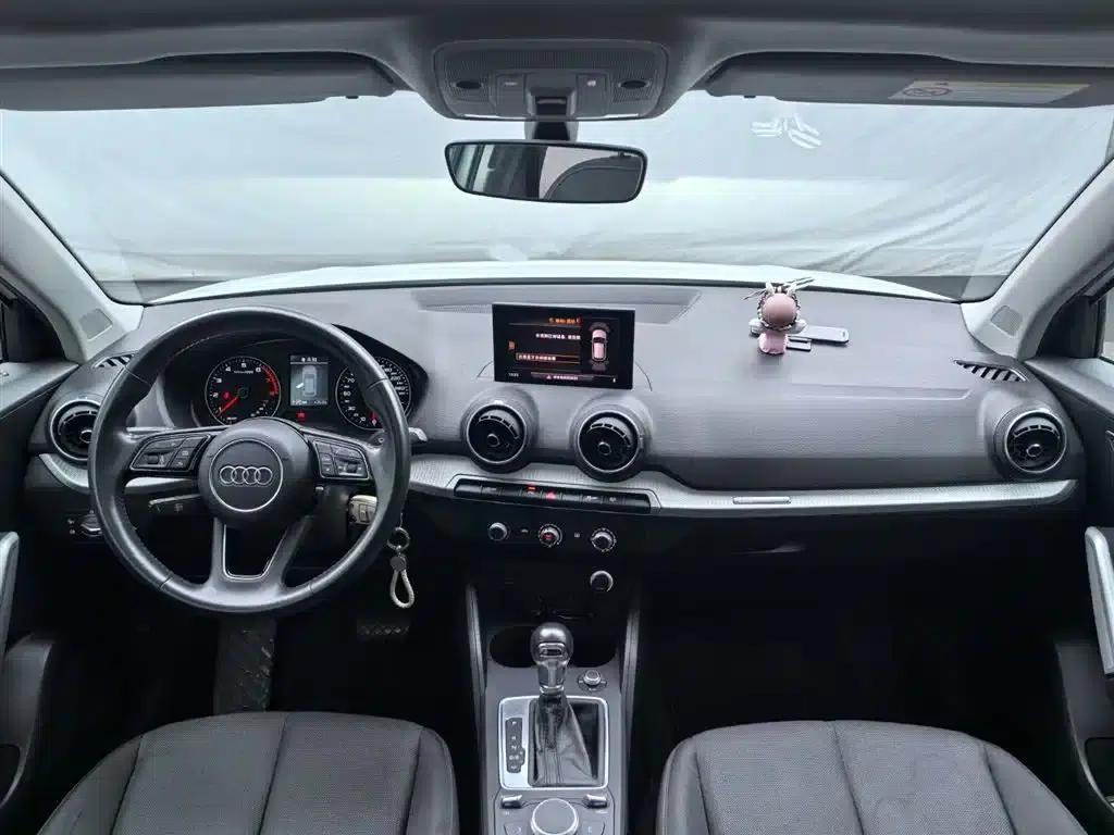 Audi Q2L 2020 35 TFSI Progressive Dynamic Edition — миниатюра 8