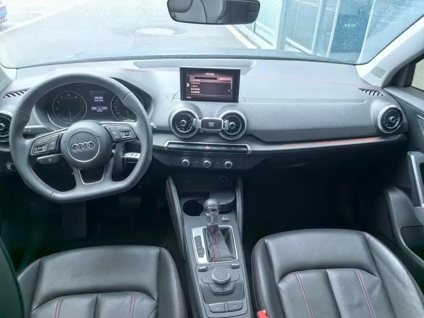 Audi Q2L 2022 35 TFSI Progressive Dynamic Edition — миниатюра 10