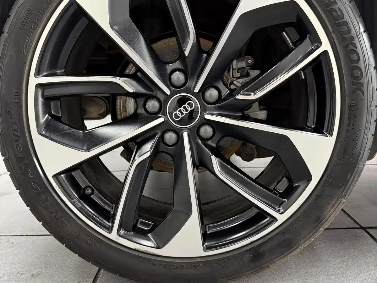 Audi Q2L 2022 35 TFSI Luxury Dynamic — миниатюра 9