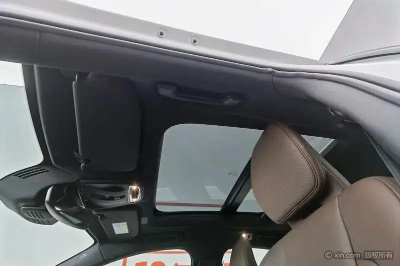 2022 Volvo S60 B4 Smart Luxury Edition — миниатюра 20