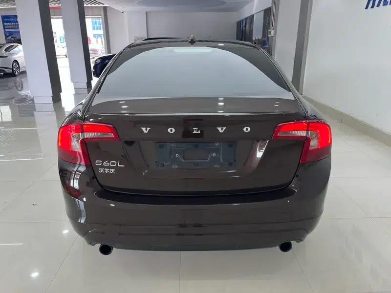 2017 Volvo S60 S60L T3 Smart Edition — миниатюра 6