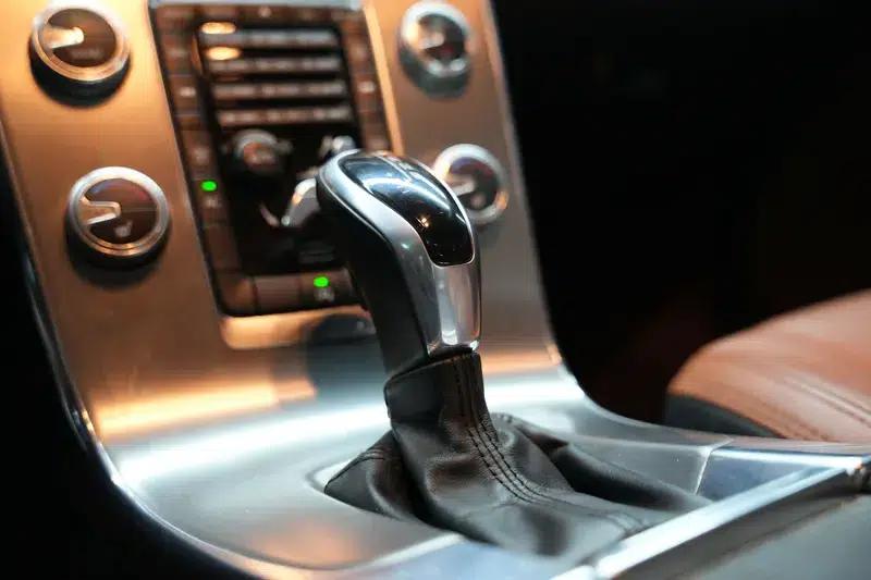 2014 Volvo S60 S60L 2.0T Smart Edition — миниатюра 14
