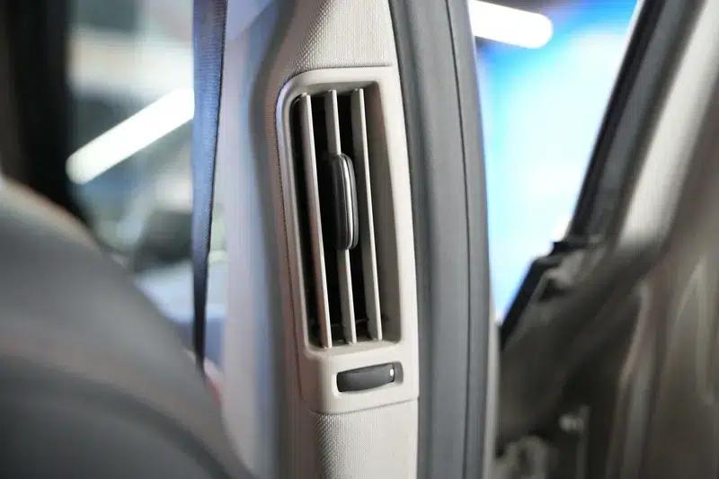 2014 Volvo S60 S60L 2.0T Smart Edition — миниатюра 18