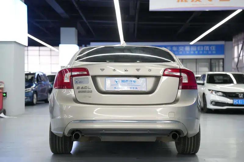 2014 Volvo S60 S60L 2.0T Smart Edition — миниатюра 5