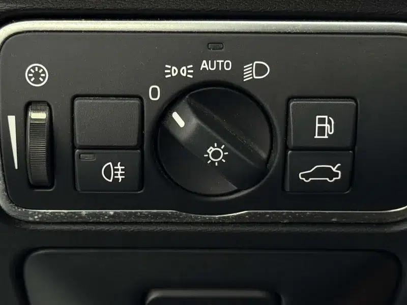 2016 Volvo S60L T4 Smart Edition — миниатюра 13