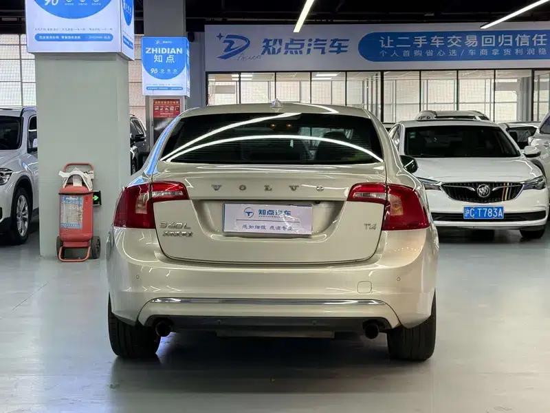 2016 Volvo S60L T4 Smart Edition — миниатюра 5