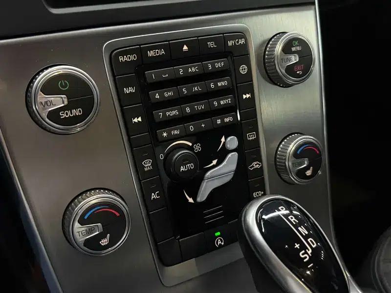 2016 Volvo S60L T4 Smart Edition — миниатюра 8