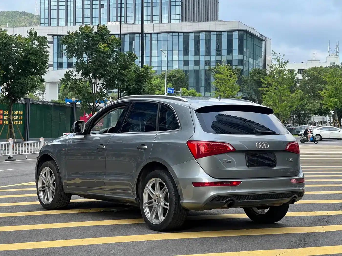 Audi Q5 2010 2.0TFSI Luxury — миниатюра 4