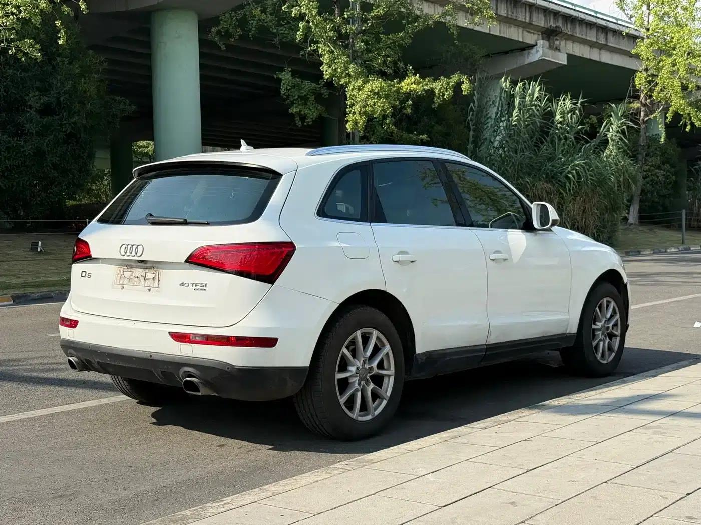 Audi Q5 2011 2.0TFSI Comfort — миниатюра 25
