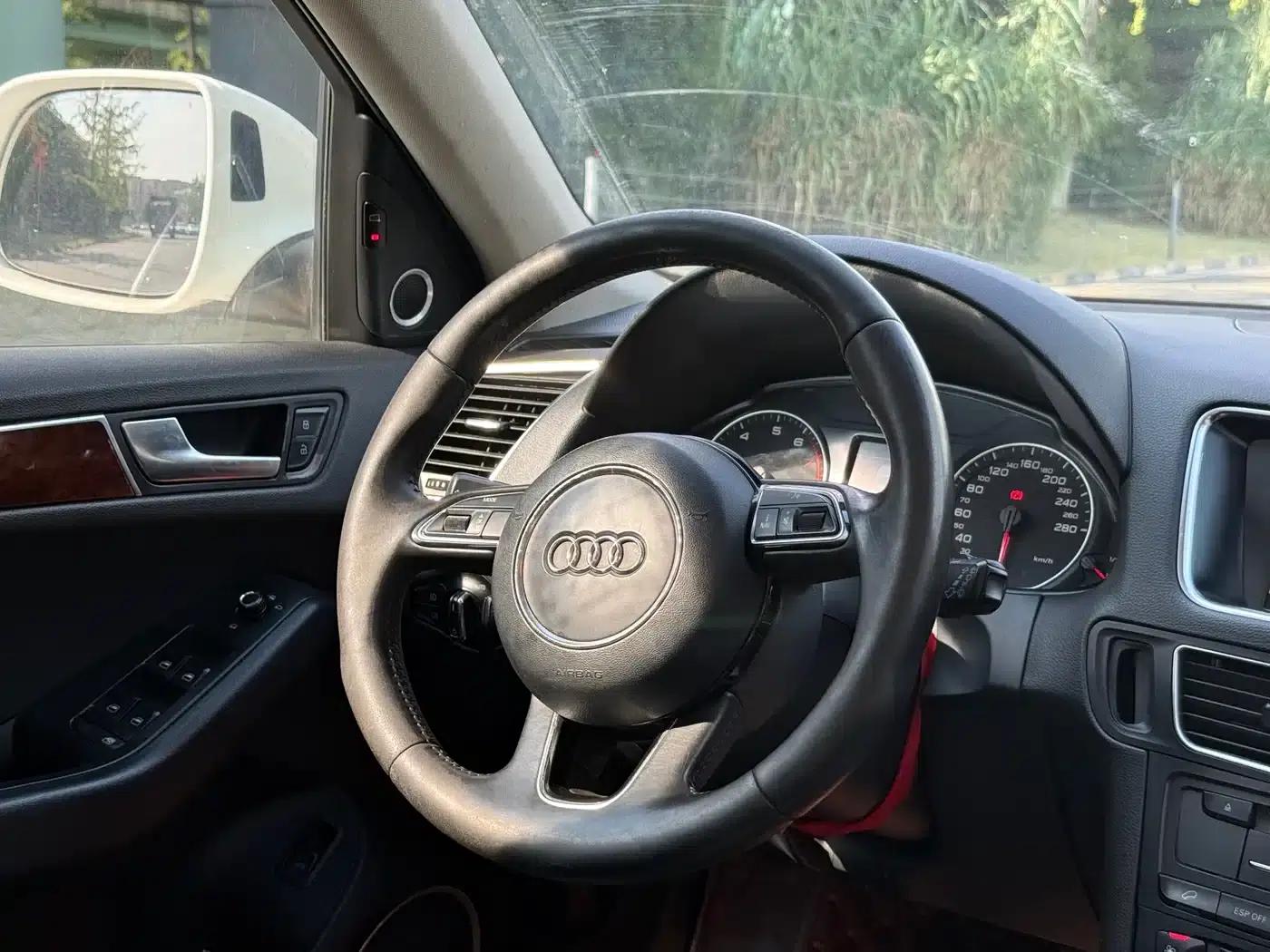 Audi Q5 2011 2.0TFSI Comfort — миниатюра 9