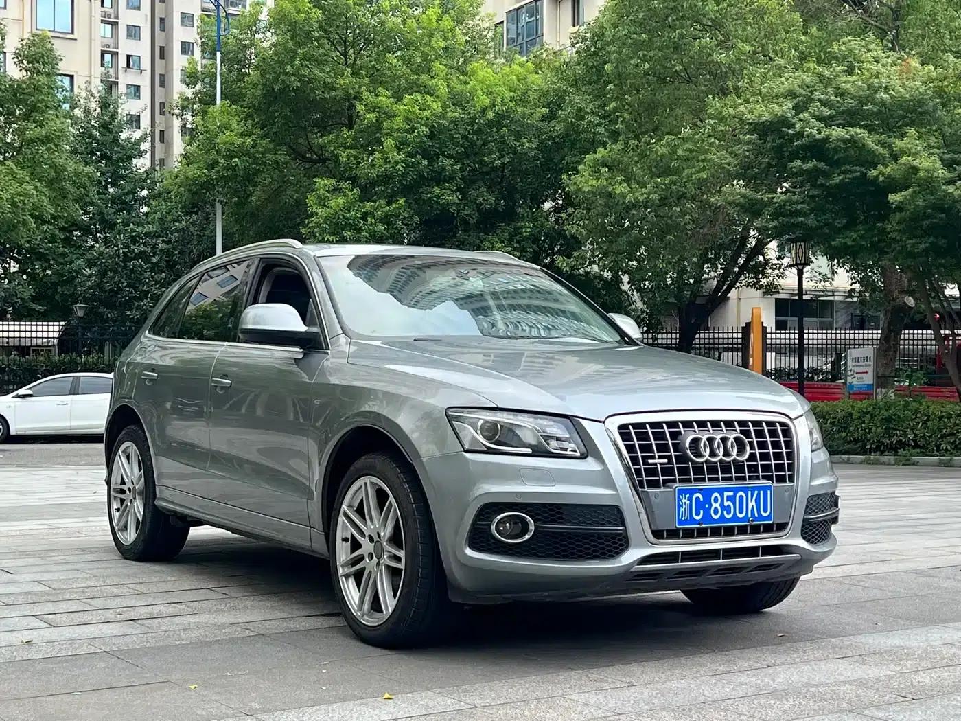 2010 Audi Q5 Imported Model 2.0TFSI Sport Edition — миниатюра 3