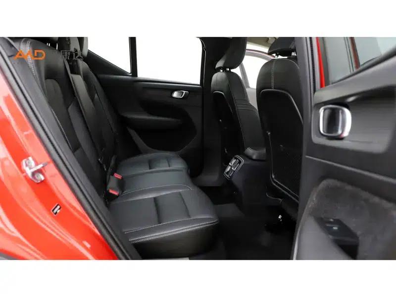 2021 Volvo XC40 T3 Smart Fashion Edition — миниатюра 10