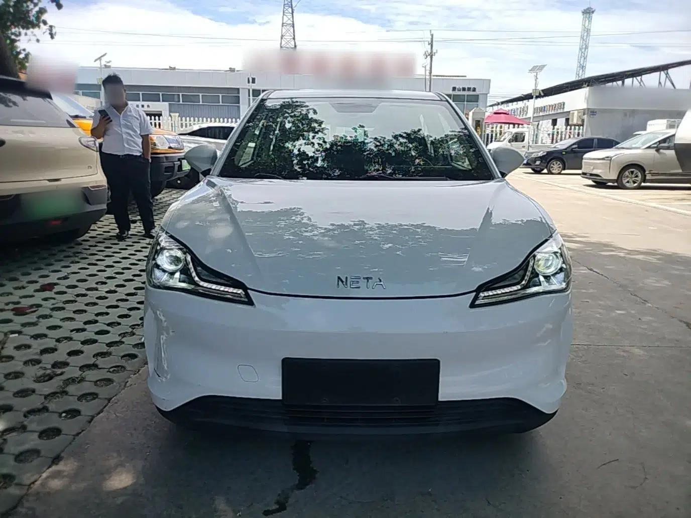 NETA V 2021 Standard Range Entertainment Version – Upgraded Model — миниатюра 2