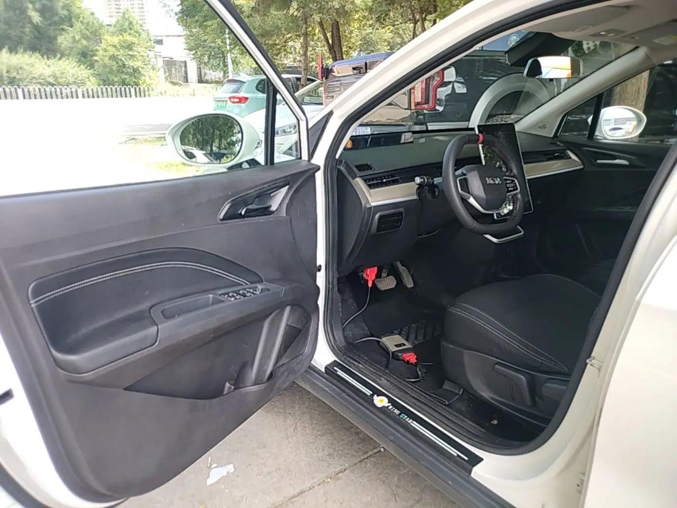 NETA V 2021 Standard Range Entertainment Version – Upgraded Model — миниатюра 18