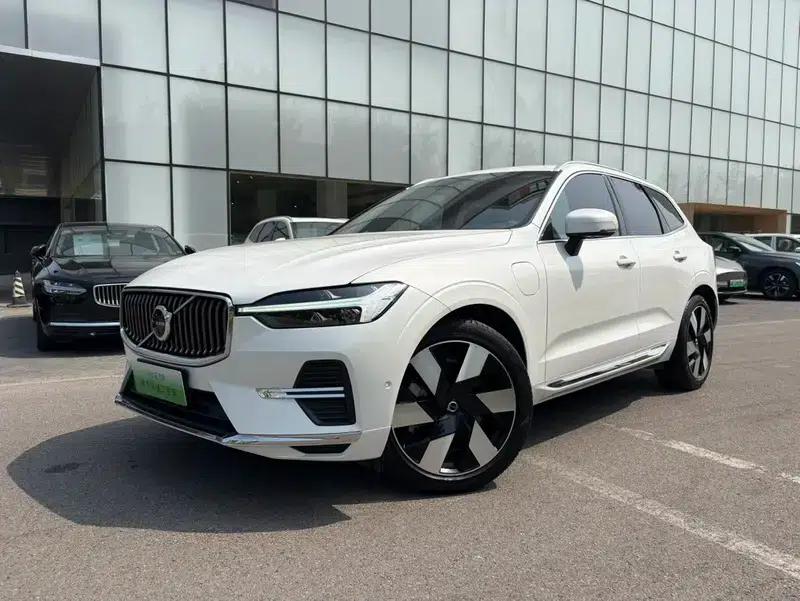 2024 Volvo XC60 PHEV T8 AWD Long Range Smart Luxury Edition — миниатюра 1