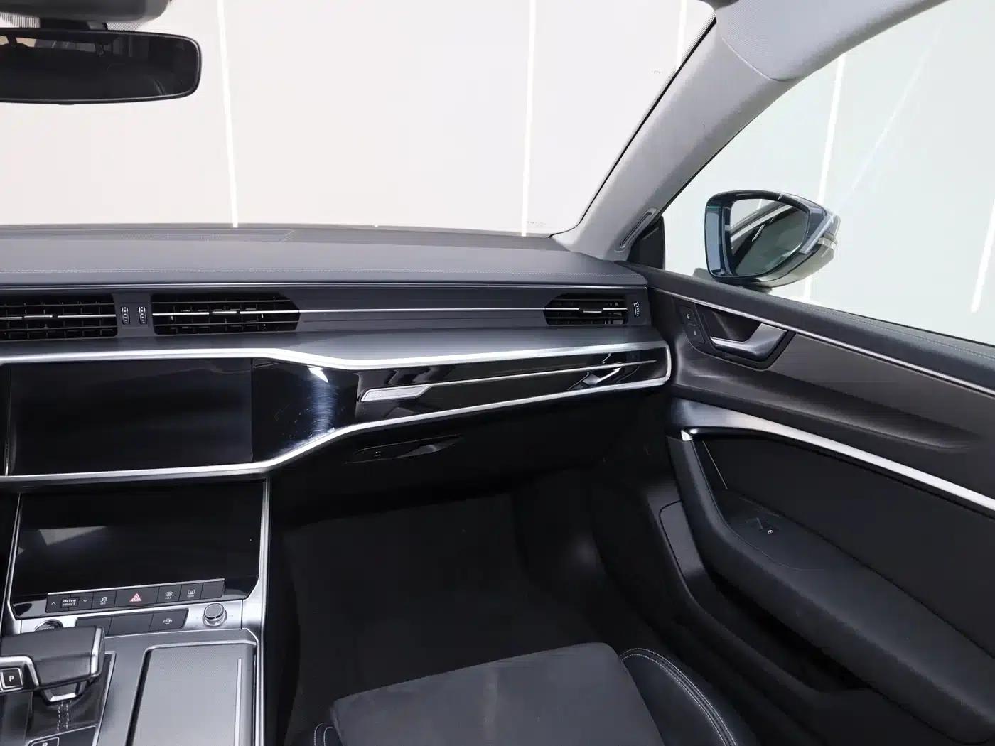Audi A7L 2024 45TFSI S-line Dream Edition Crystal Package — миниатюра 19