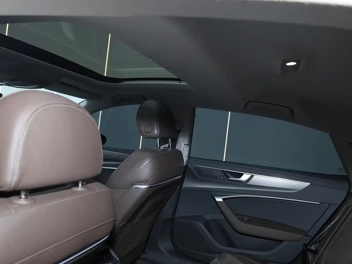 Audi A7L 2024 45TFSI S-line Dream Edition Crystal Package — миниатюра 15
