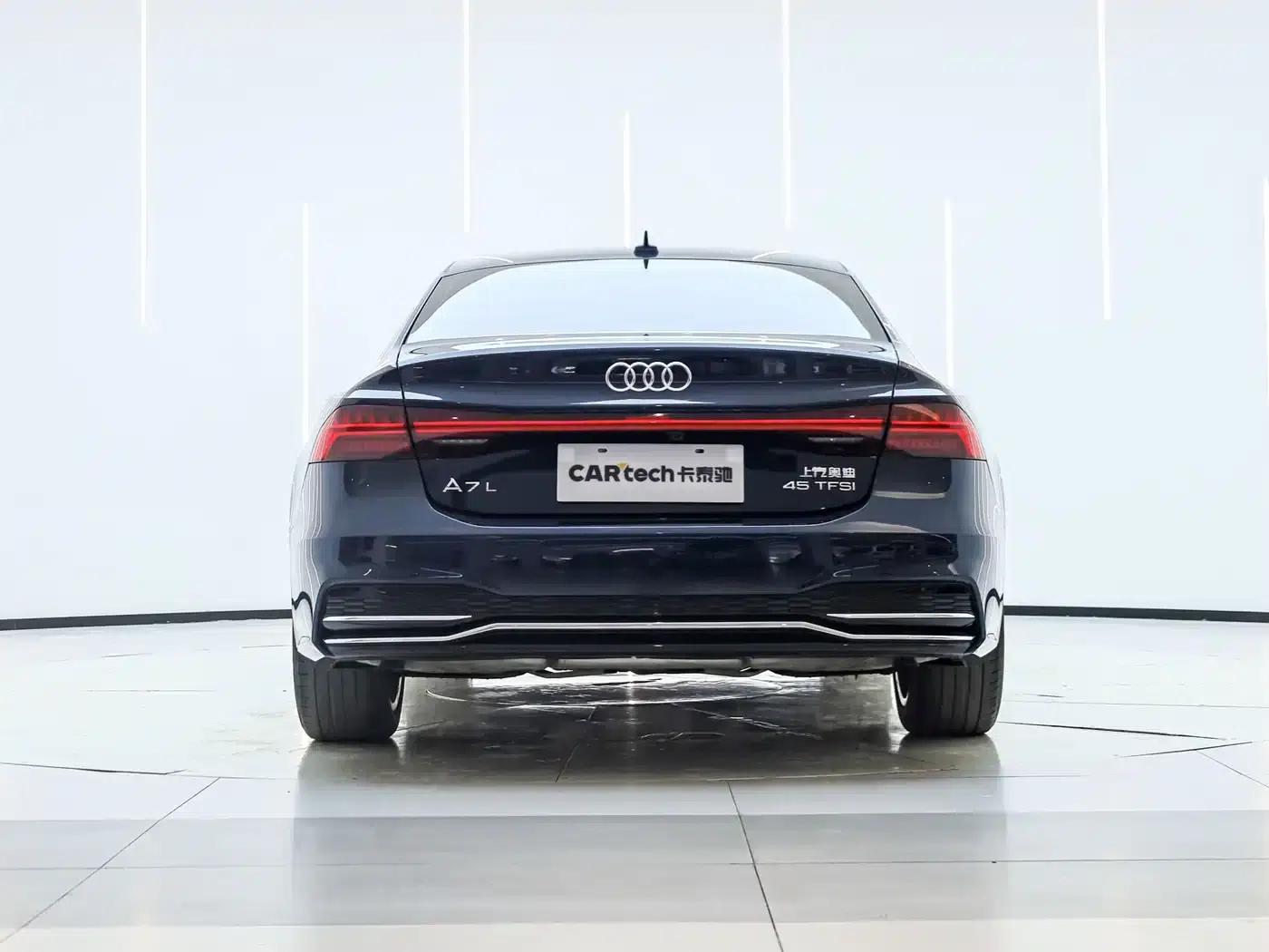 Audi A7L 2024 45TFSI S-line Dream Edition Crystal Package — миниатюра 3