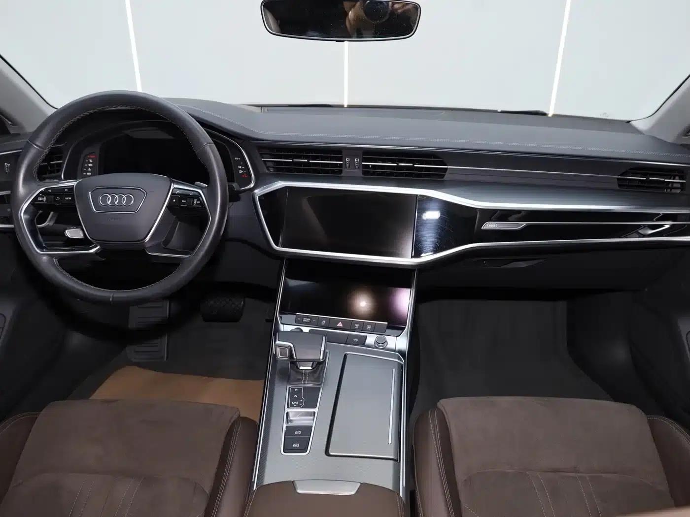 Audi A7L 2024 45TFSI S-line Dream Edition Crystal Package — миниатюра 25
