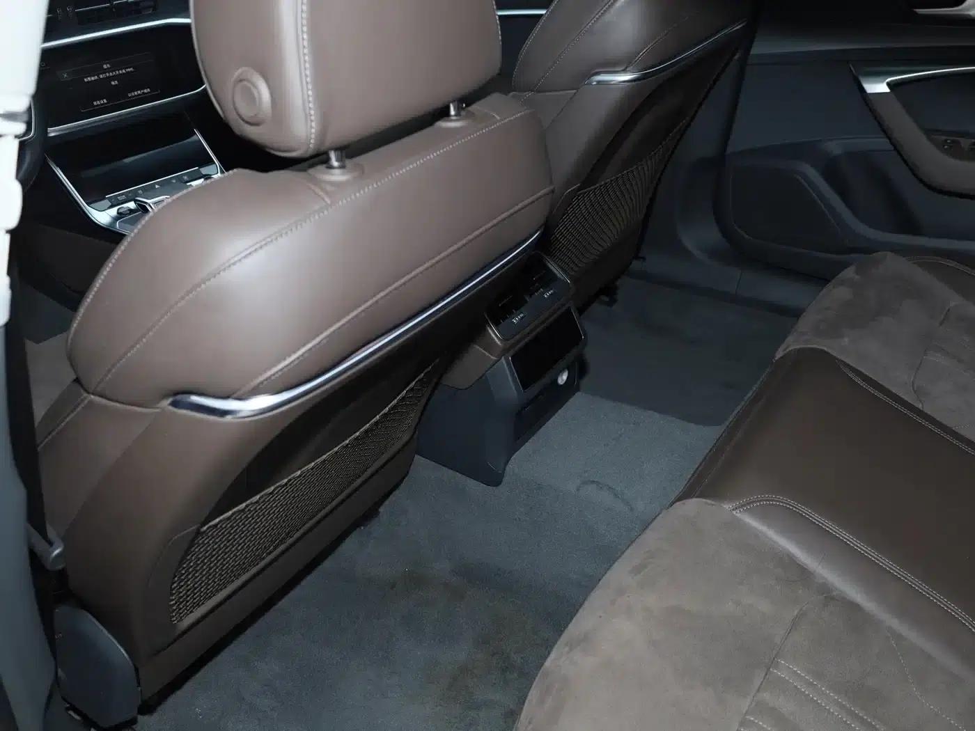 Audi A7L 2024 45TFSI S-line Dream Edition Crystal Package — миниатюра 30