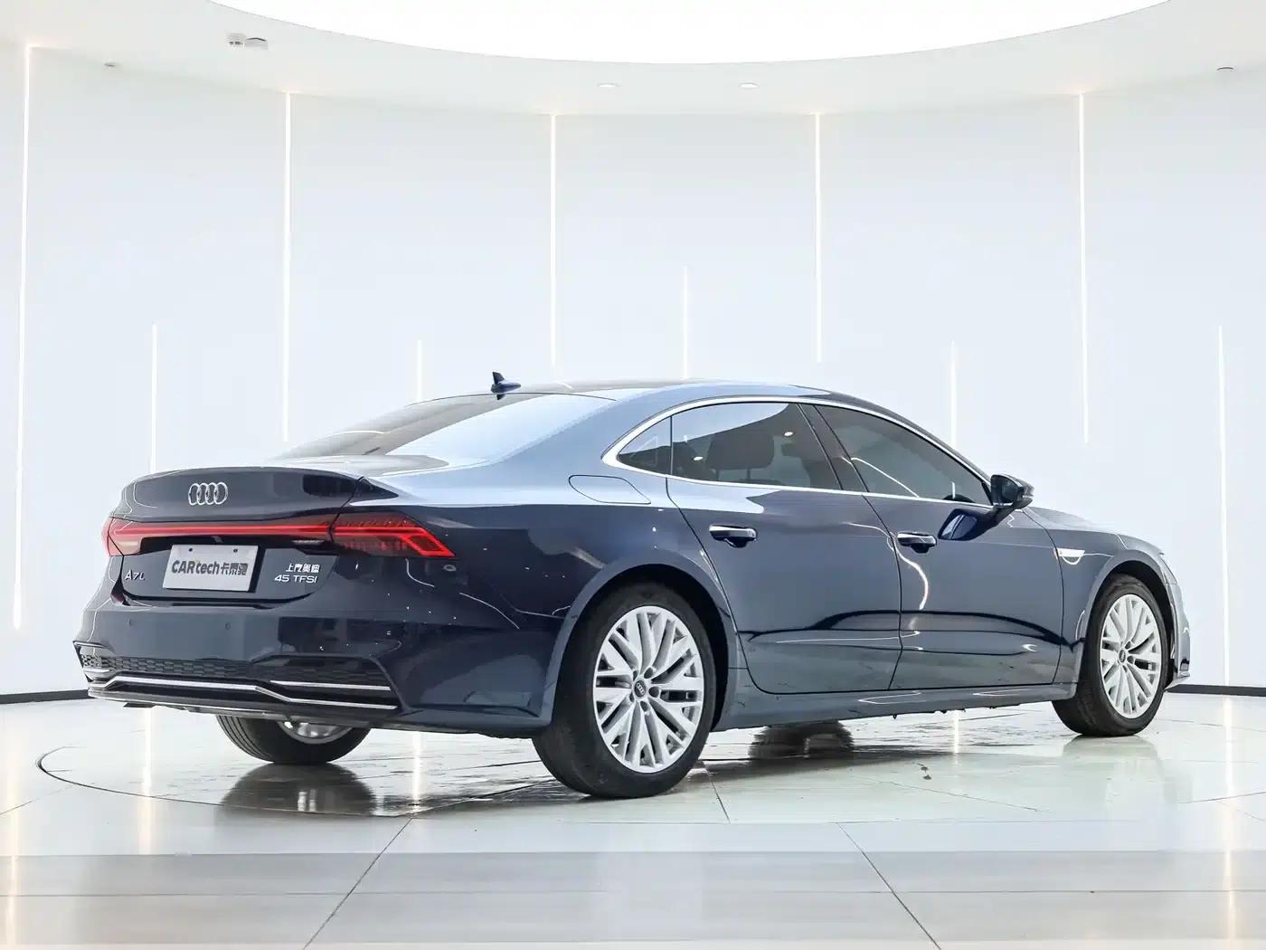 Audi A7L 2024 45TFSI S-line Dream Edition Crystal Package — миниатюра 5