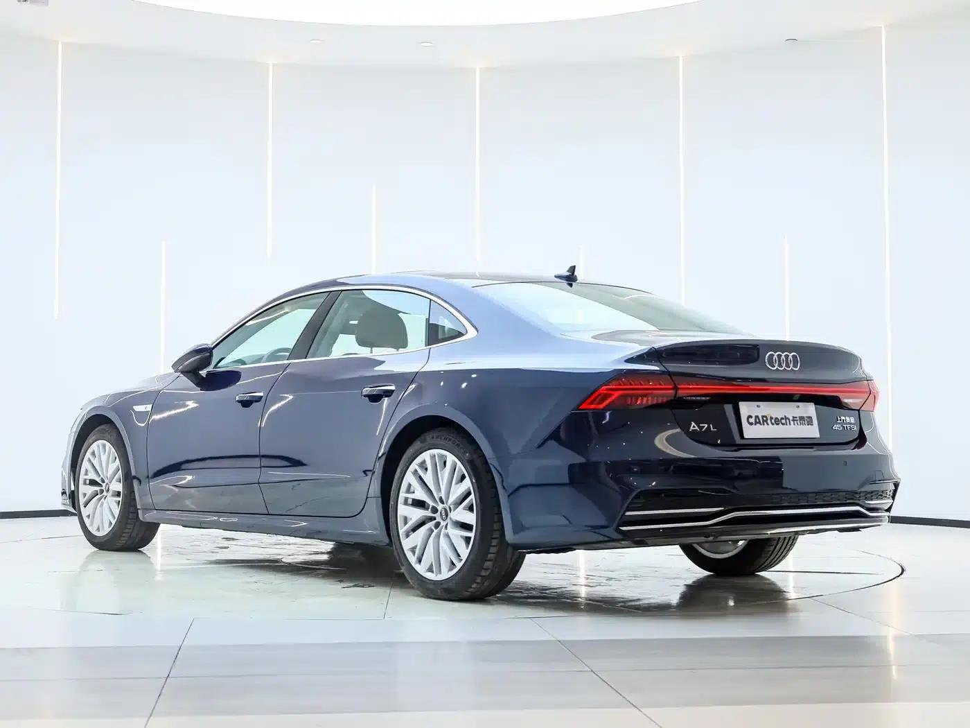 Audi A7L 2024 45TFSI S-line Dream Edition Crystal Package — миниатюра 2