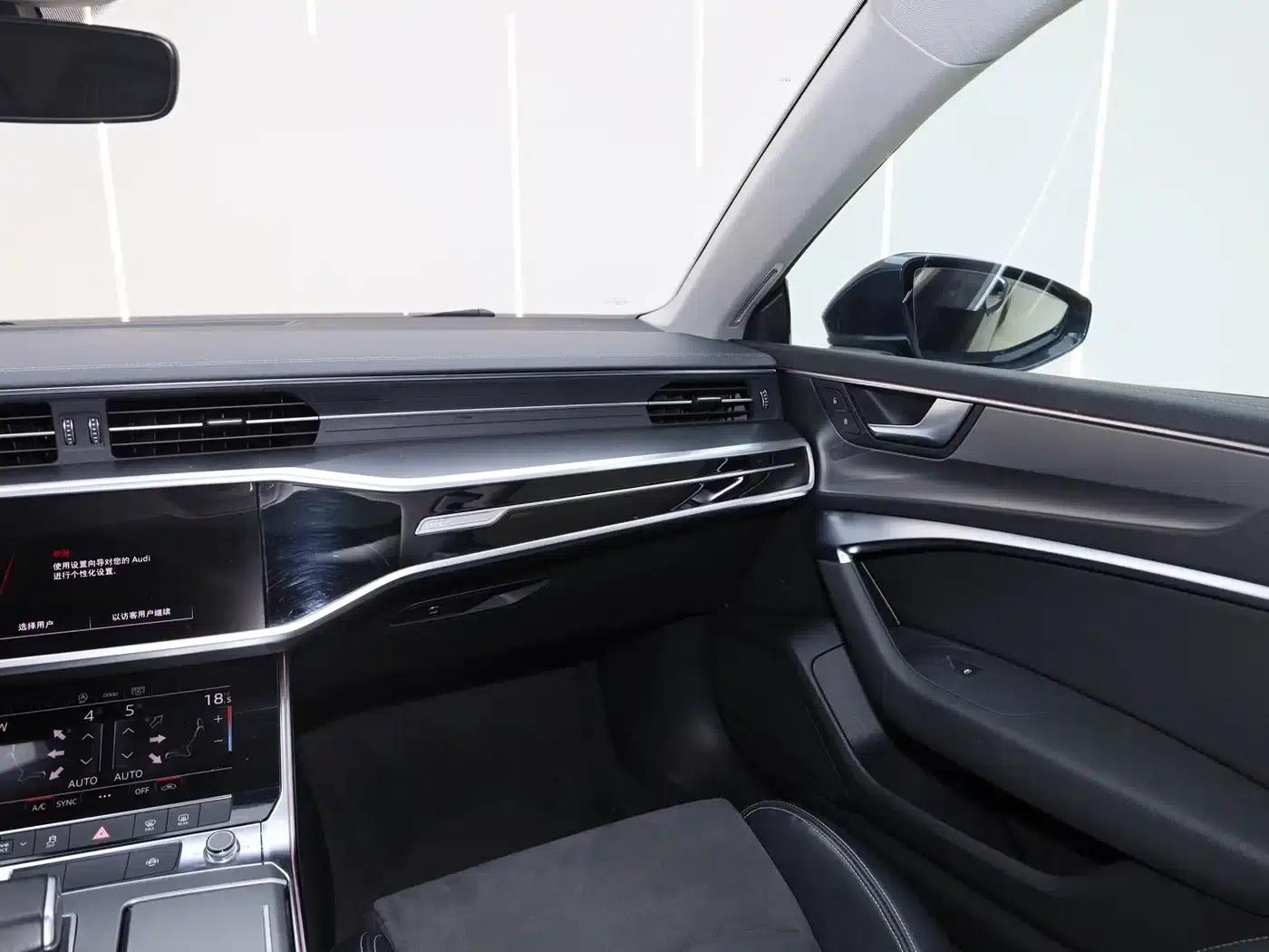 Audi A7L 2024 45TFSI S-line Dream Edition Crystal Package — миниатюра 17