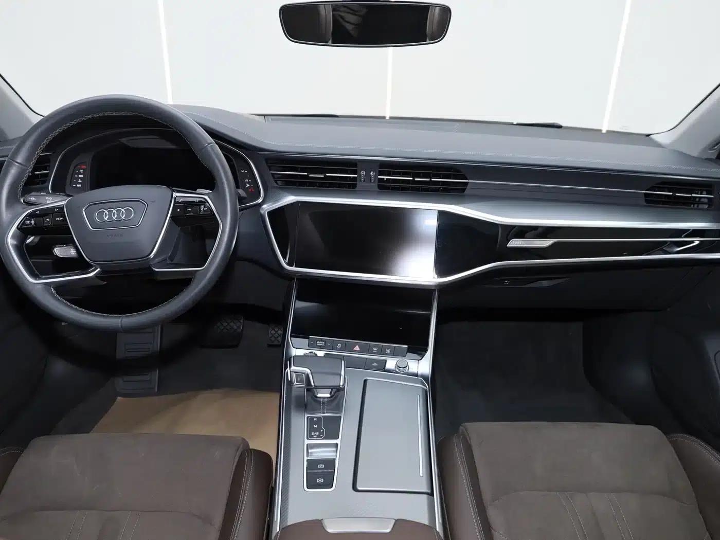 Audi A7L 2024 45TFSI S-line Dream Edition Crystal Package — миниатюра 25