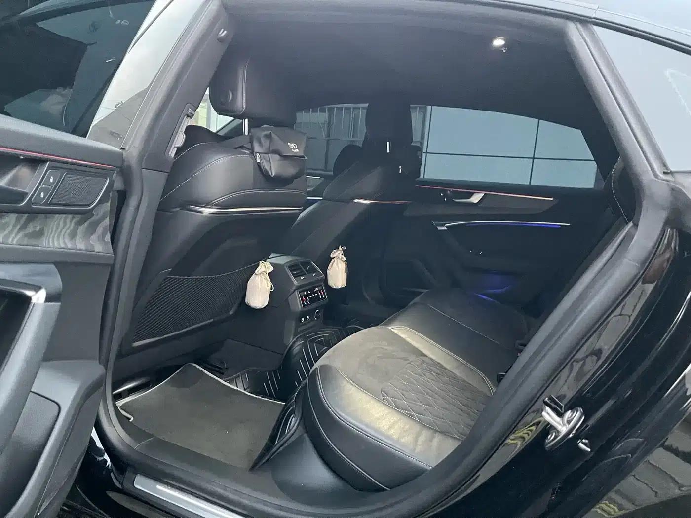 Audi A7L 2022 55 TFSI quattro S-line Elite Black Package — миниатюра 4