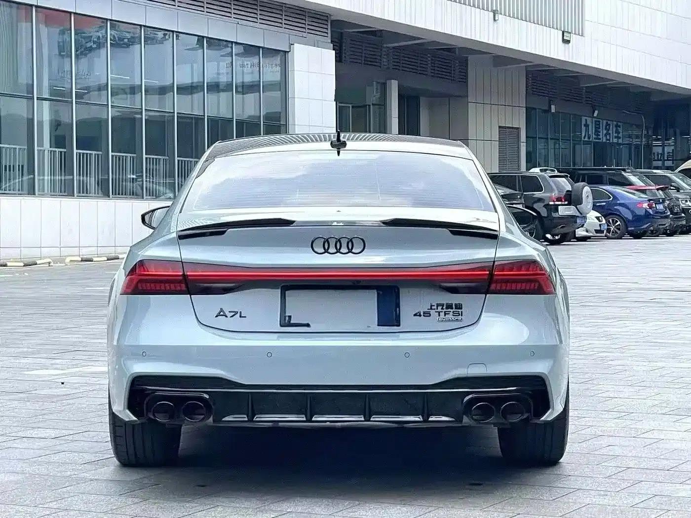 2024 Audi A7L 45 TFSI quattro RS Package Racing Edition — миниатюра 7