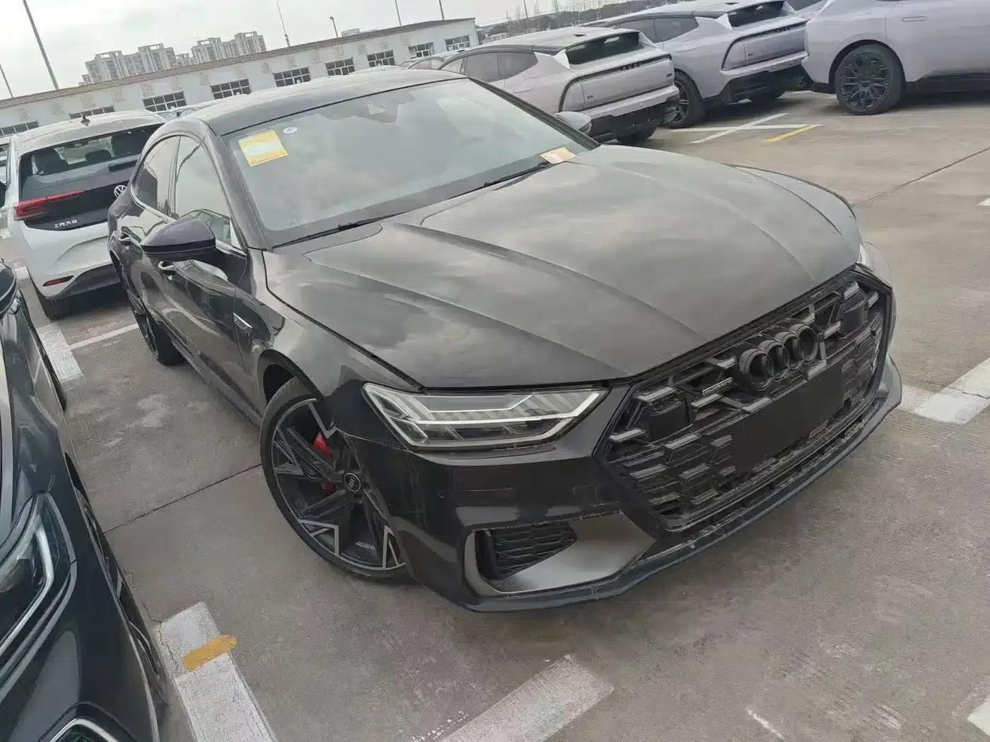Audi A7L 2025 45 TFSI quattro Black Knight Edition — миниатюра 1