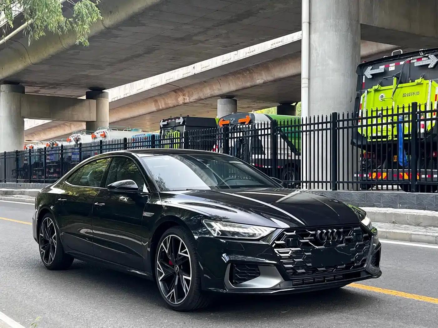 2024 Audi A7L 45 TFSI quattro Black Edition — миниатюра 3