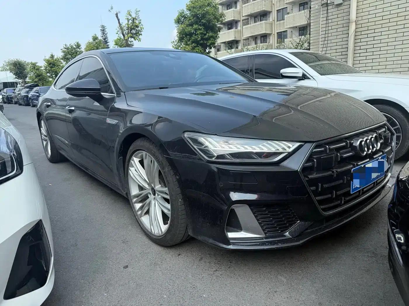 Audi A7L 2024 45 TFSI quattro Luxury Edition — миниатюра 2