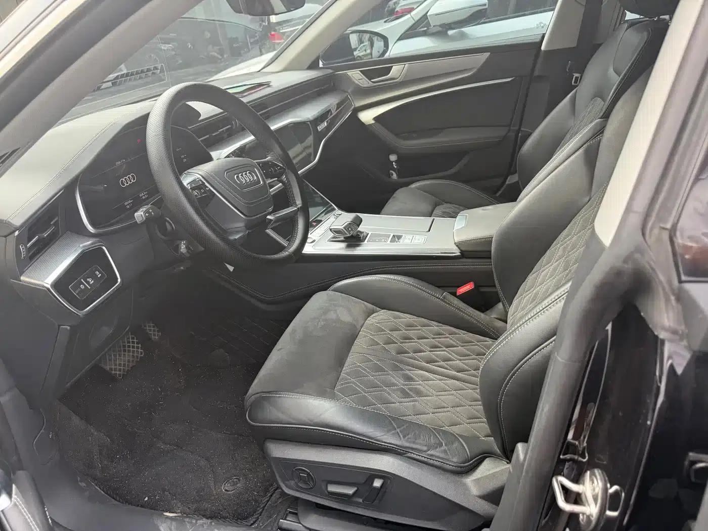 Audi A7L 2024 45 TFSI quattro Luxury Edition — миниатюра 3