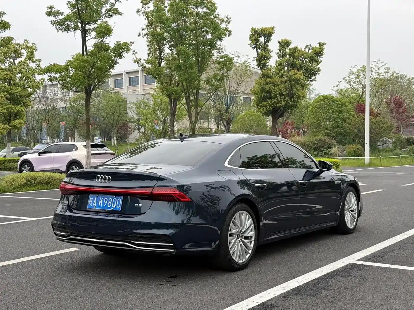 Audi A7L 2022 45 TFSI S-line Dream Edition Crystal Package — миниатюра 7
