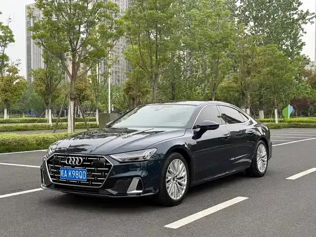 Audi A7L 2022 45 TFSI S-line Dream Edition Crystal Package