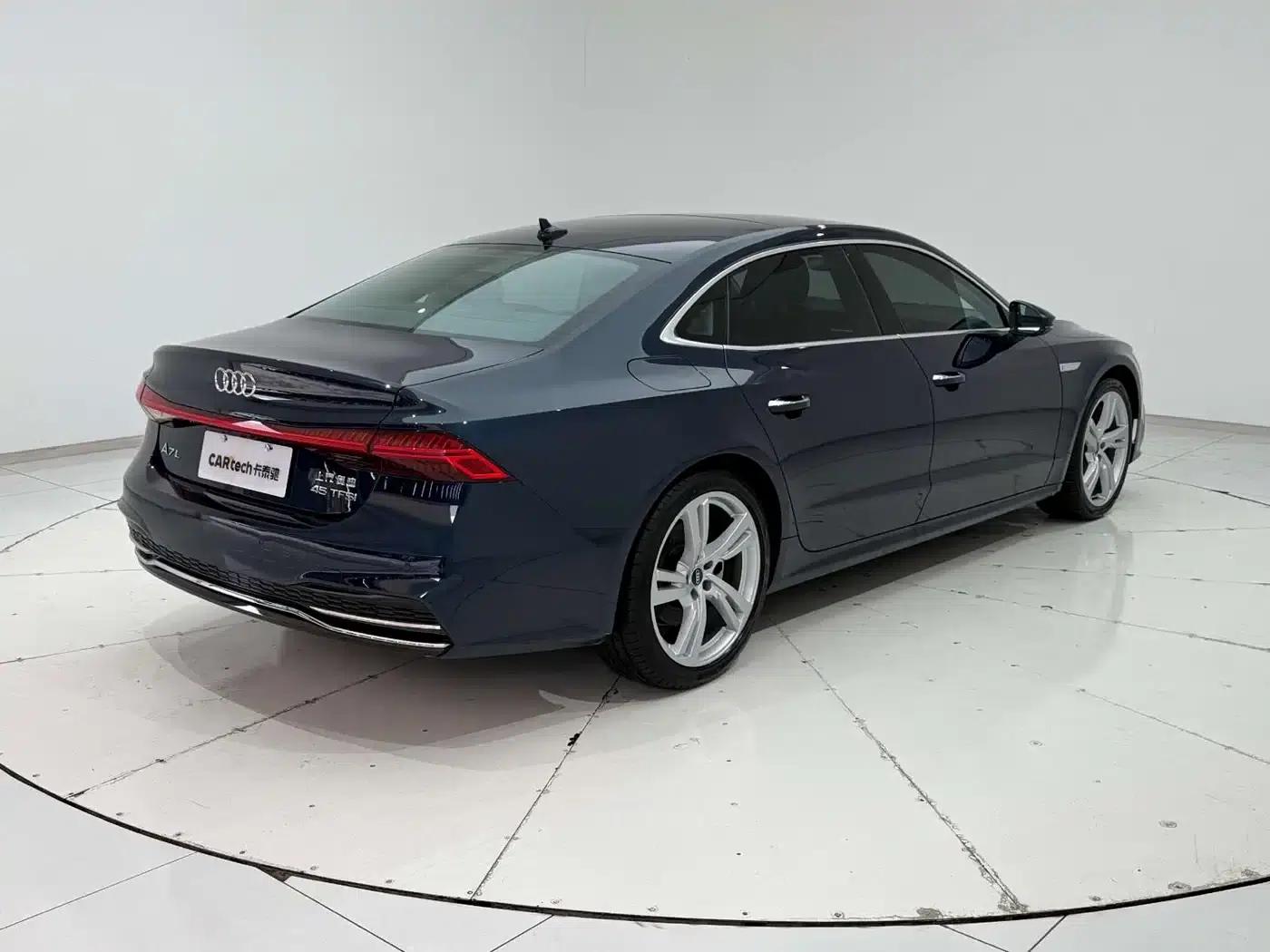 Audi A7L 2022 45 TFSI S-line Dream Future Edition — миниатюра 7