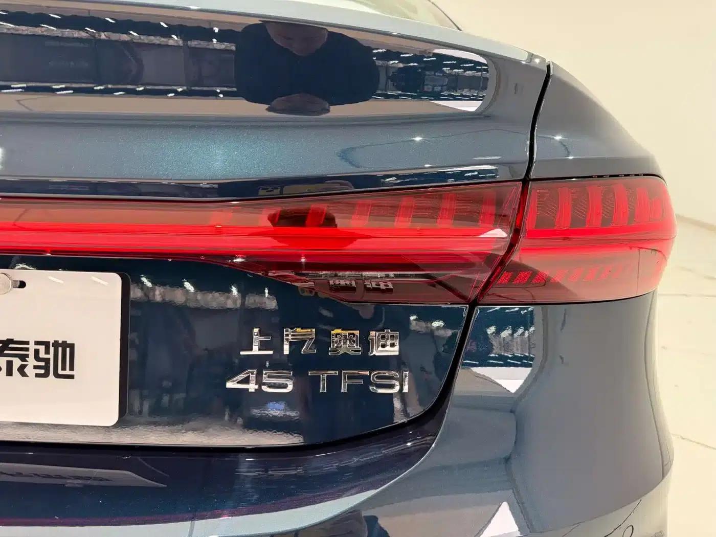 Audi A7L 2022 45 TFSI S-line Dream Future Edition — миниатюра 10